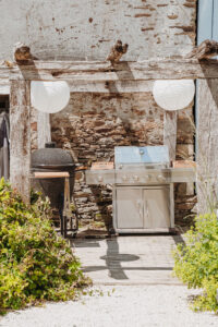 Eten en Loungen La-Bastide barbecue plek kamado maak de lekkerste gerechten