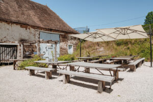 Eten en Loungen La-Bastide barbecue plek ontmoetinsgplek voor de zaterdag