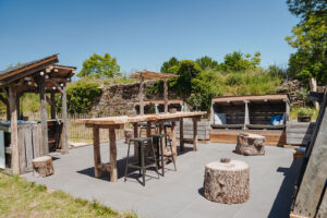 Eten en Loungen La-Bastide loungeplek heerlijk gezellig wat drinken met elkaar