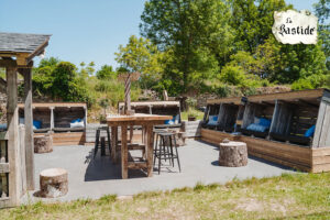 Loungeplek op La-Bastide's vakantiedomein in Haute-Vienne Frankrijk
