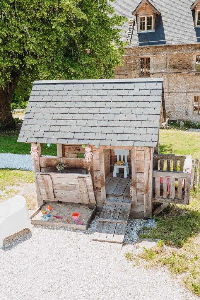 Spelen La-Bastide speelhuisje voor de allerkleinste bewoners van het vakantiedomein