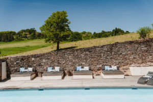 Zwembad La-Bastide relaxed op vakantie in Frankrijk